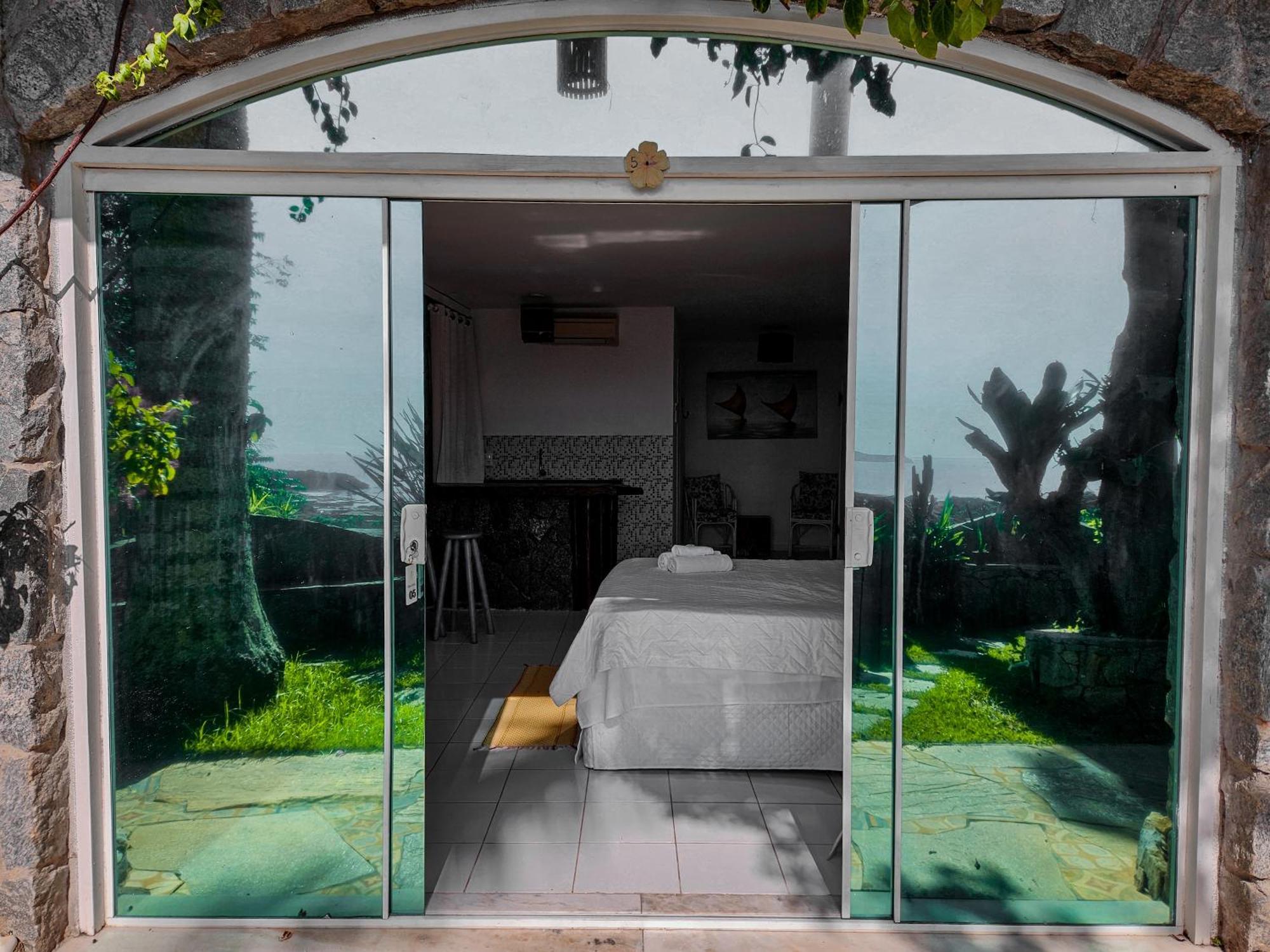 Bella Vista Ocean View Hotel Búzios Екстериор снимка Sliding doors